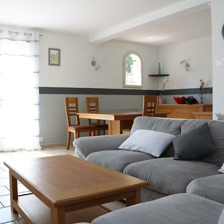 Charmante Maison De Village Cucuron Eksteriør bilde